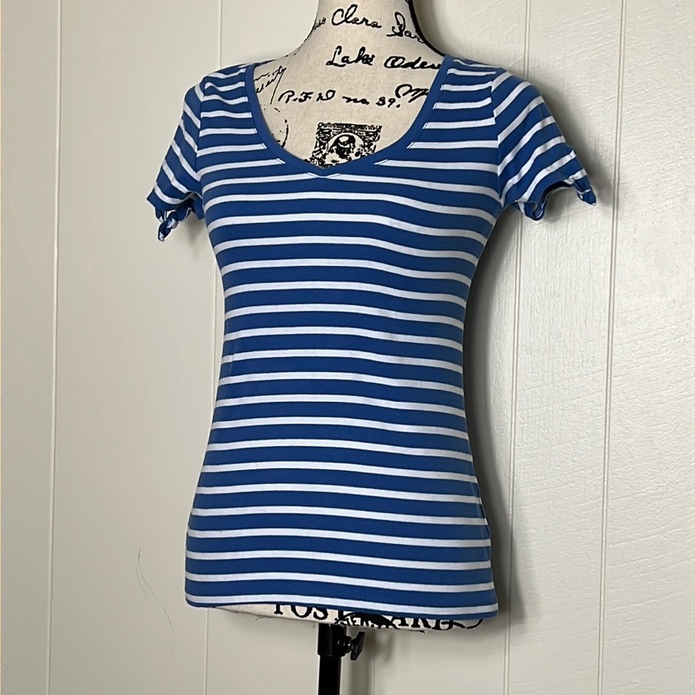 Old Navy Striped Tie-Sleeve Tee